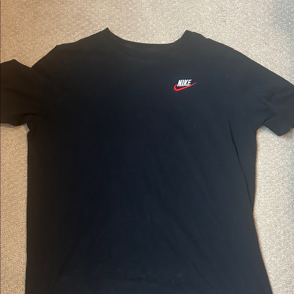 boys nike t shirt
